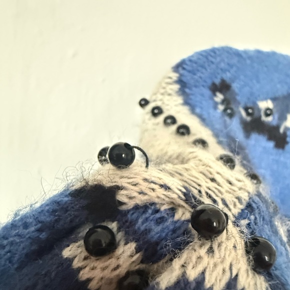 Farm Rio Cropped Banana Sweater - Picture 8 of 13